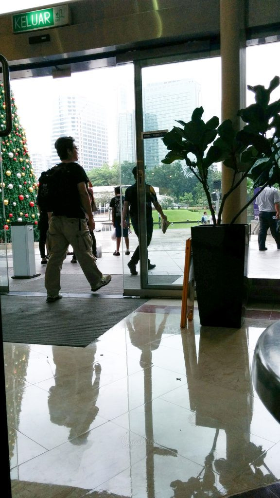 Yaashaar Hadadian - Kuala Lumpur - KLCC